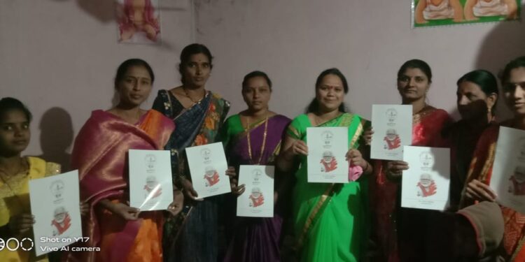 मोरया प्रतिष्ठान तर्फे सीमा एकतपुरे व अश्विनी भानवसे यांचा सत्कार