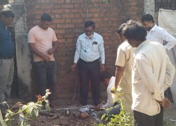 शोषखड्डे निर्मितीतून गाव टंचाईमुक्त करा – दिलीप बैलनवार