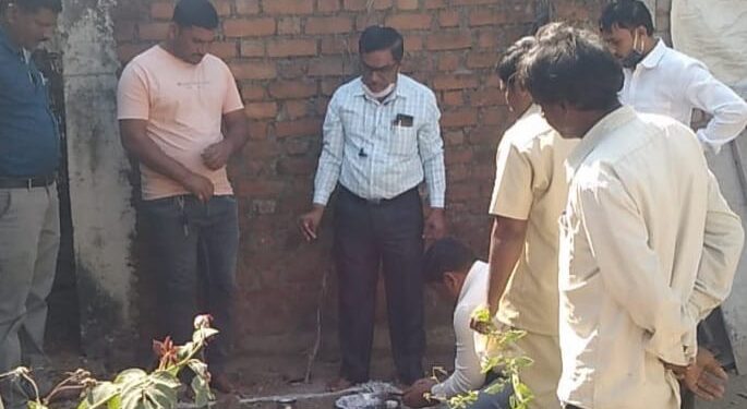शोषखड्डे निर्मितीतून गाव टंचाईमुक्त करा – दिलीप बैलनवार