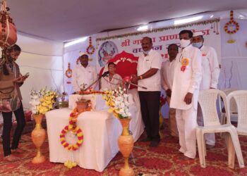 शेतकरी हाच जगाचा पोंशिंदा – डॉ. अंकुश आगलावे