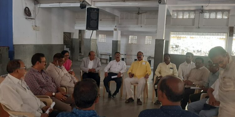 महाराष्ट्रात बोर्डाच्या दहावी व बारावीच्या परीक्षेला संस्था चालकांचा बहिष्कार