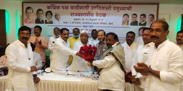 दशरथ मडावी यांचा एच. के. पाटील यांच्या हस्ते हजारो समर्थकांसह काँग्रेस पक्षात प्रवेश .