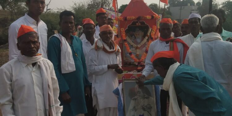 महर्षि वाल्मिकी ऋषींच्या जयघोषाने दुमदुमली काजळसर नगरी