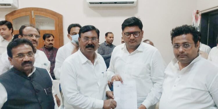 राष्ट्रवादी पक्ष सामाजिक न्याय विभागाच्या प्रदेश चिटणीस पदी राजु वाघमारे तर जिल्हा कार्याध्यक्ष पदी प्रदीप वानखेडे यांची नियुक्ती