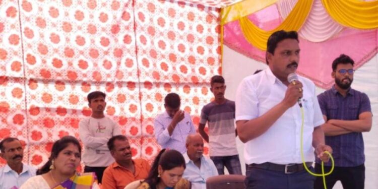 शारीरिक व मानसिक आरोग्यासाठी मैदानी खेळ आवश्यक – राजू चिकटे यांचे प्रतिपादन
