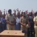 मोबाईलचा अतिवापर न करता अभ्यासावर लक्ष केंद्रित करा –  पोलीस निरीक्षक उमेश बेसरकर यांचे प्रतिपादन  