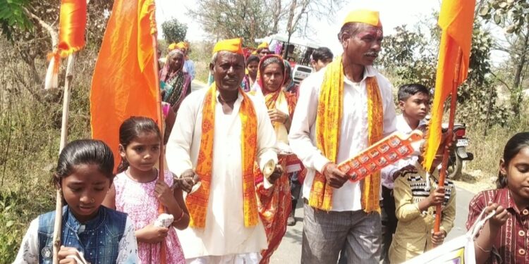 महाशिवरात्रीनिमित्त हजारो भाविकांनी घेतले पेरजागड, लावारी व गोंदेडा येथील महादेवाचे दर्शन