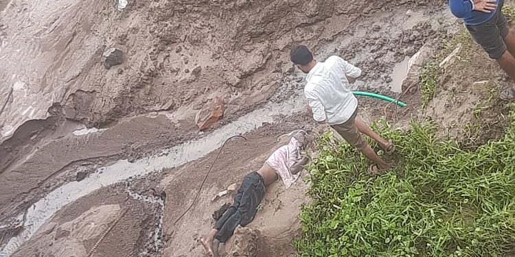 नागलोन – कोराडी नाल्याजवळ आढळला अज्ञात व्यक्तीचा मृतदेह