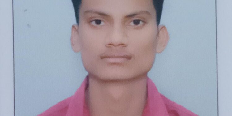 आलापल्लीचे सुपुत्र तनिष सिडामची देशातील नामांकित विधी महाविद्यालयात निवड
