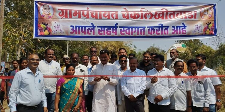 गोंडपिपरी तालुक्यात 15 कोटी रूपयाच्या विकासकामांच भुमीपूजन