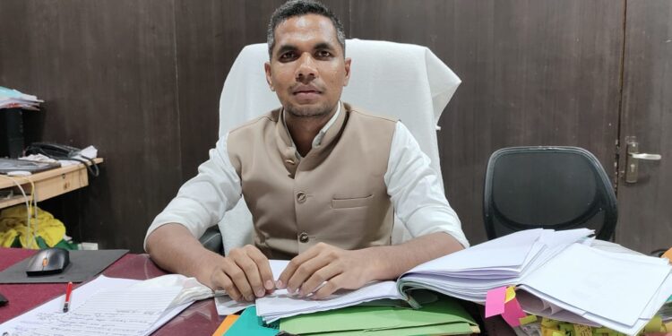 उपविभागीय अधिकारी म्हणून वैभव वाघमारे रुजू
