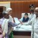 डोणी गावाचे सर्व महसूली दस्ताऐवजासह सर्व योजनांचा लाभ मूल तालुक्यातून द्यावा – ॲड पारोमीता गोस्वामी