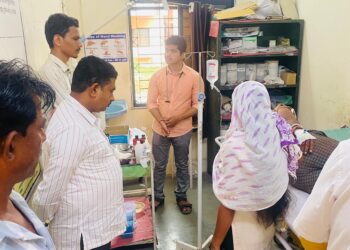 अपघातग्रस्त रविंद्रसाठी देवदूतासारखे धावले देवराव भोंगळे!