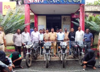 सेवाग्राम पोलिसांची कारवाई , तीन दुचाकी चोरांना अटक