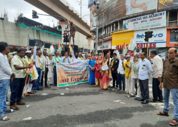 वीज दरवाढी विरोधात जय विदर्भ पार्टी आक्रमक