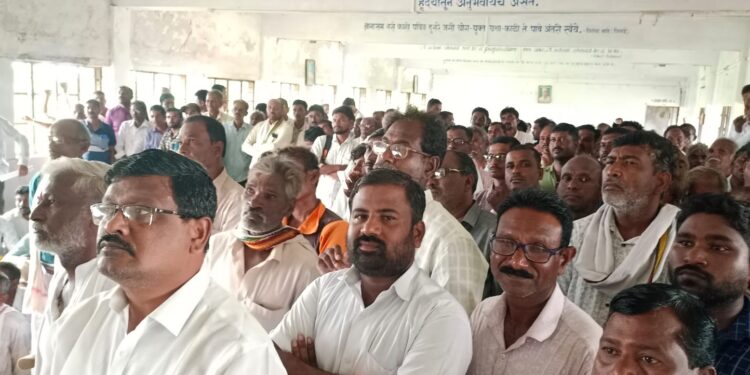 गोंडपिपरित पिक विमा आढावा बैठक संपन्न