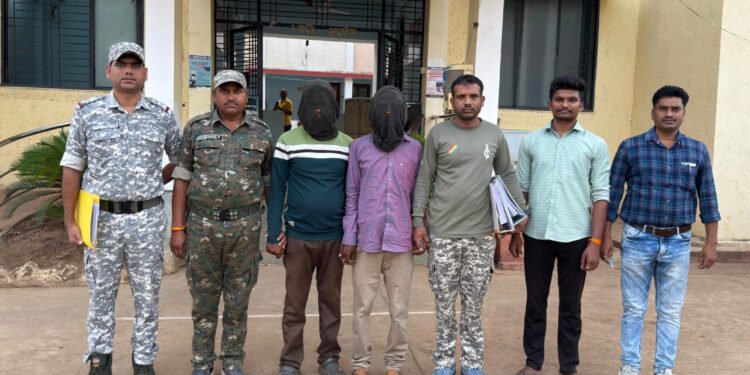 खरेदी केंद्रातील धान अपहार प्रकरणात सतरा जणांविरोधात गुन्हा दाखल, दोघांना अटक