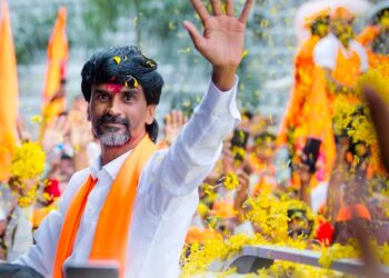 जिंकलो रे राजा हो आपण.! मनोज जरांगे पाटलांच्या मराठा आंदोलनाला मोठे यश.