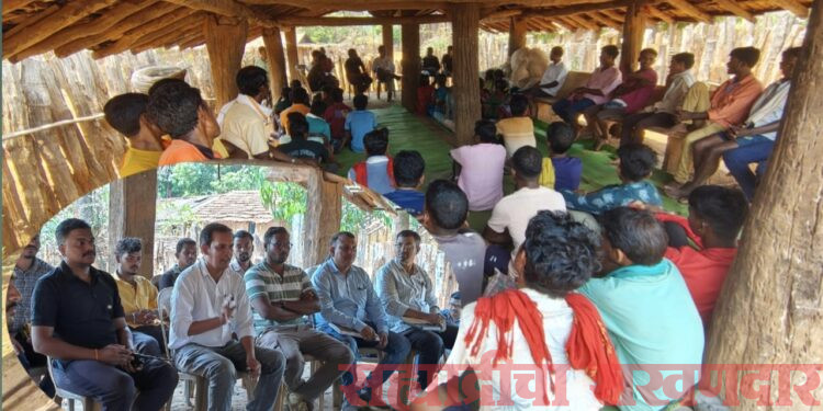 बिनागुंडा परिसरात तालुकास्तरीय अधिकाऱ्यांची संयुक्त क्षेत्रभेट;जिल्हाधिकाऱ्यांच्या दौऱ्यानंतर बिनागुंडा परिसरात योजनांच्या अंमलबजावणीला गती