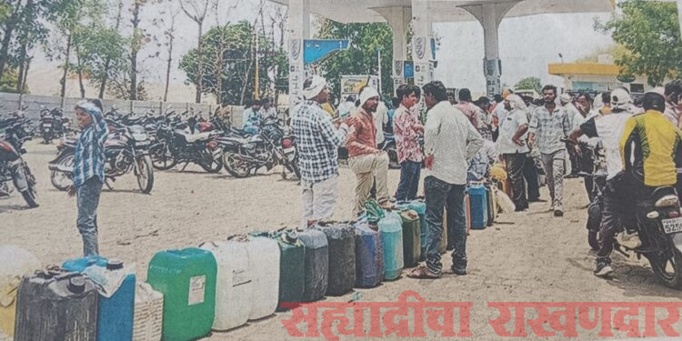 पिशोर परिसरात डिझेल टंचाई शेत मशागतीची कामे खोळंबली शेतकऱ्यांची गैरसोय