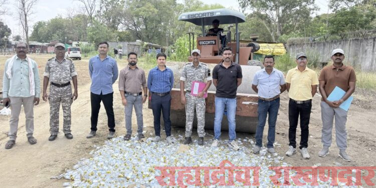 ५१ गुन्ह्यांतील ३५ लाखांचा दारूसाठा पोलिसांनी केला नष्ट