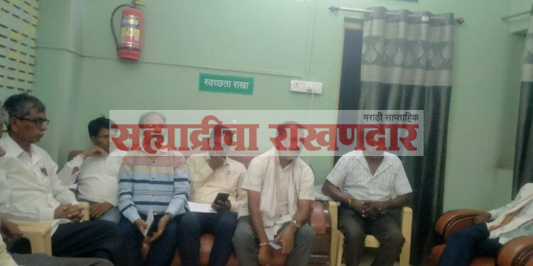 एमआयडीसी च्या विरोधात बारा गावातील शेतकरी भडकले
