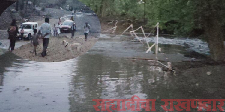आलापल्ली–सिरोंचा महामार्गावर पुन्हा जीवघेणा प्रवास:पहिल्याच पावसात रपटे गेले वाहून