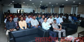 बंदुका सोडल्या, नव्या आयुष्याची वाट धरली! 50 आत्मसमर्पित माओवाद्यांची सुरक्षित घरवापसी