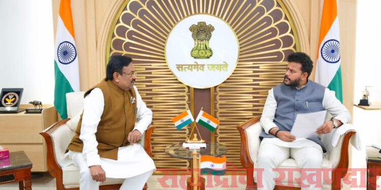 चंद्रपूरच्या हवाईसेवेसाठी आ. सुधीर मुनगंटीवार यांची दिल्लीत आग्रही मागणी; मोरवा विमानतळाबाबत केंद्रीय मंत्र्यांची सकारात्मक भूमिका